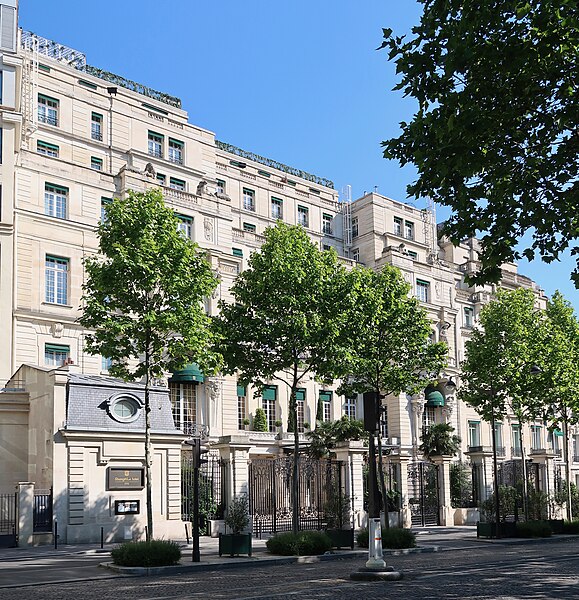 Shangri-La Hotel Paris