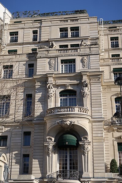 Shangri-La Hotel Paris