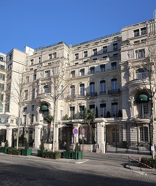 Shangri-La Hotel Paris