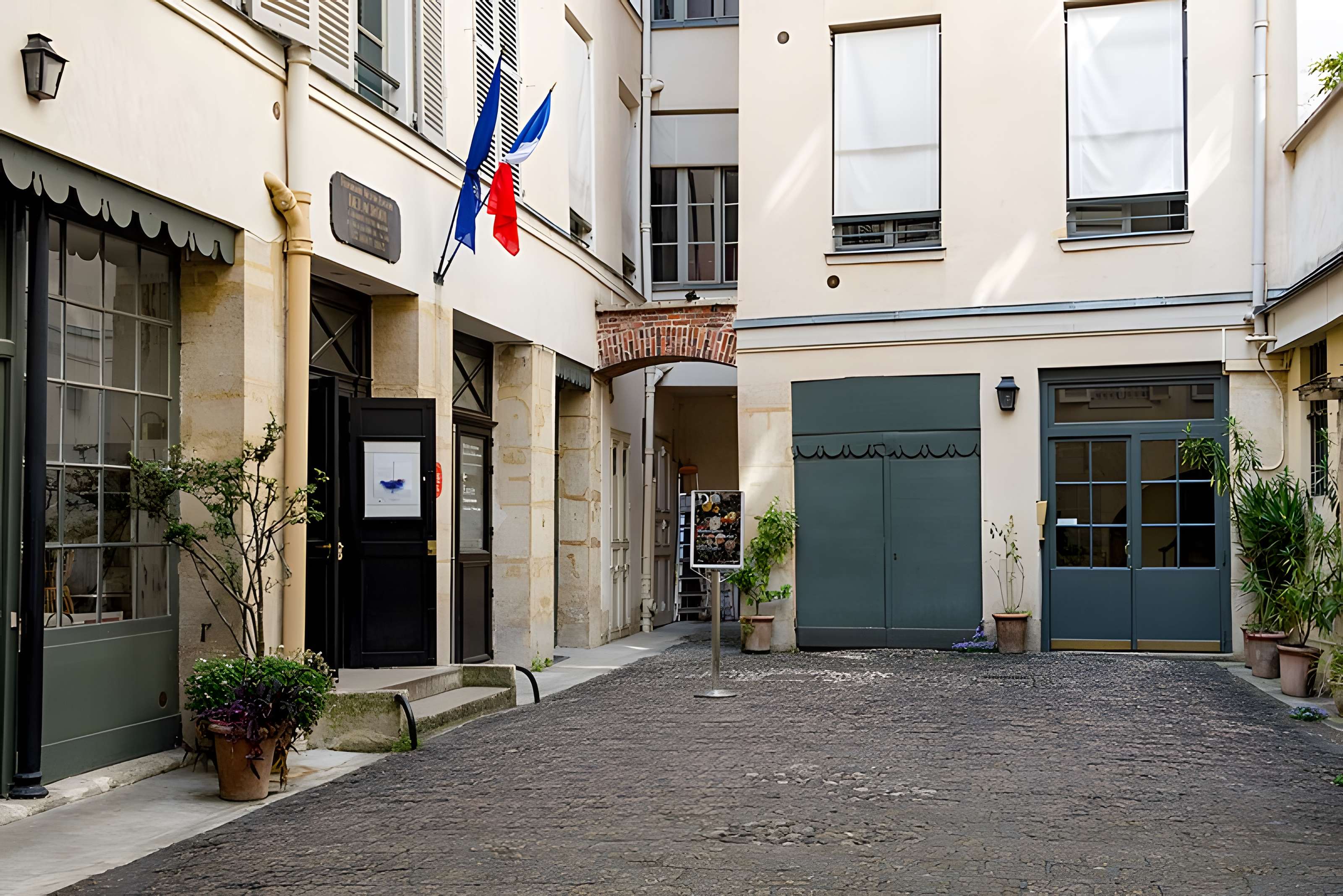 Appartement et atelier Eugène-Delacroix à Paris