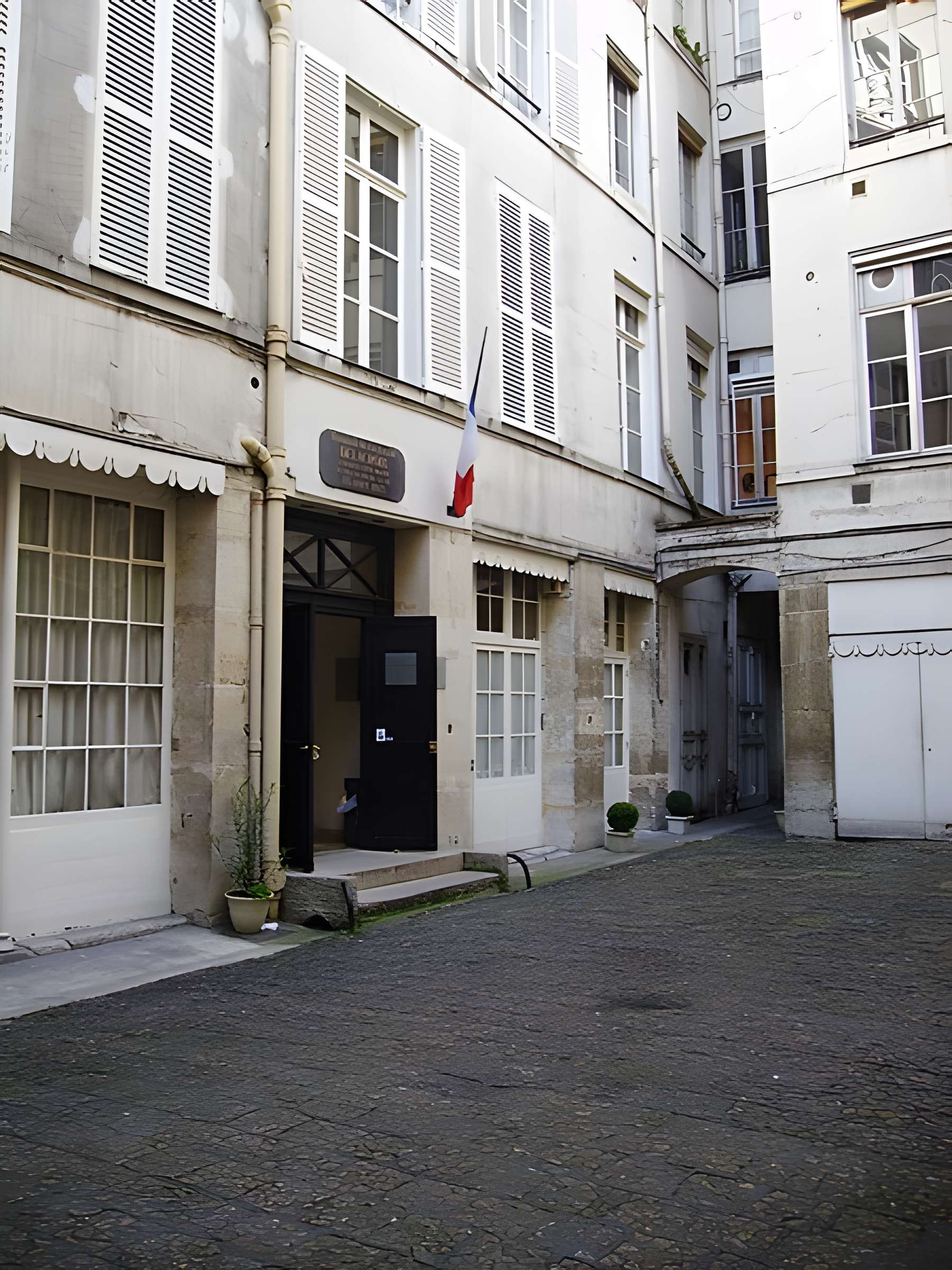 Appartement et atelier Eugène-Delacroix à Paris
