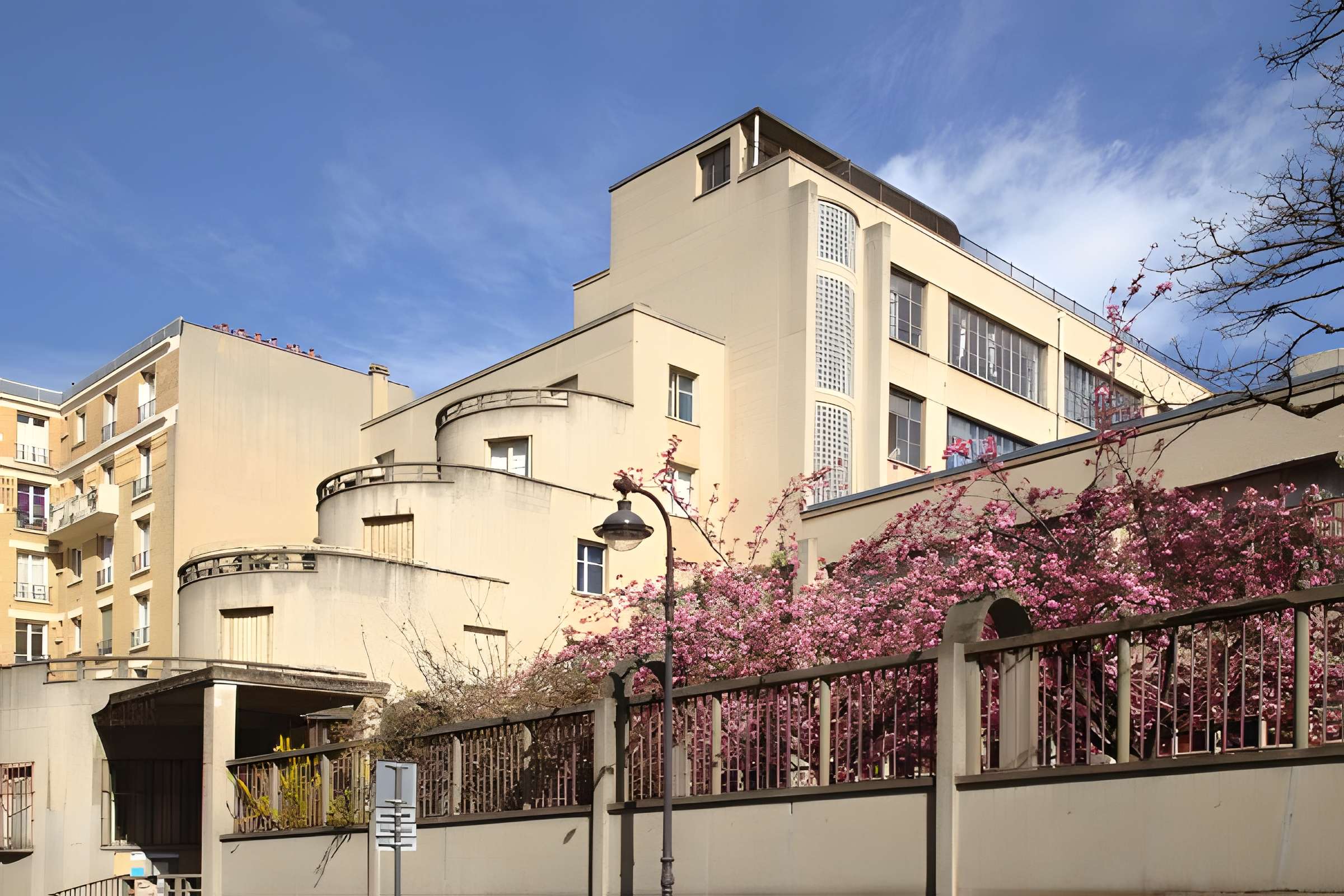 Groupe scolaire 10 Rue Küss - Paris 13ème 
