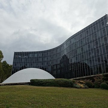 Immeuble abritant le siège du Parti Communiste Français