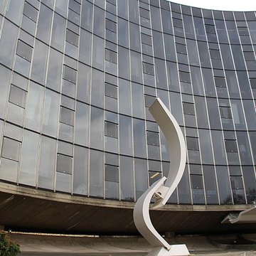 Immeuble abritant le siège du Parti Communiste Français