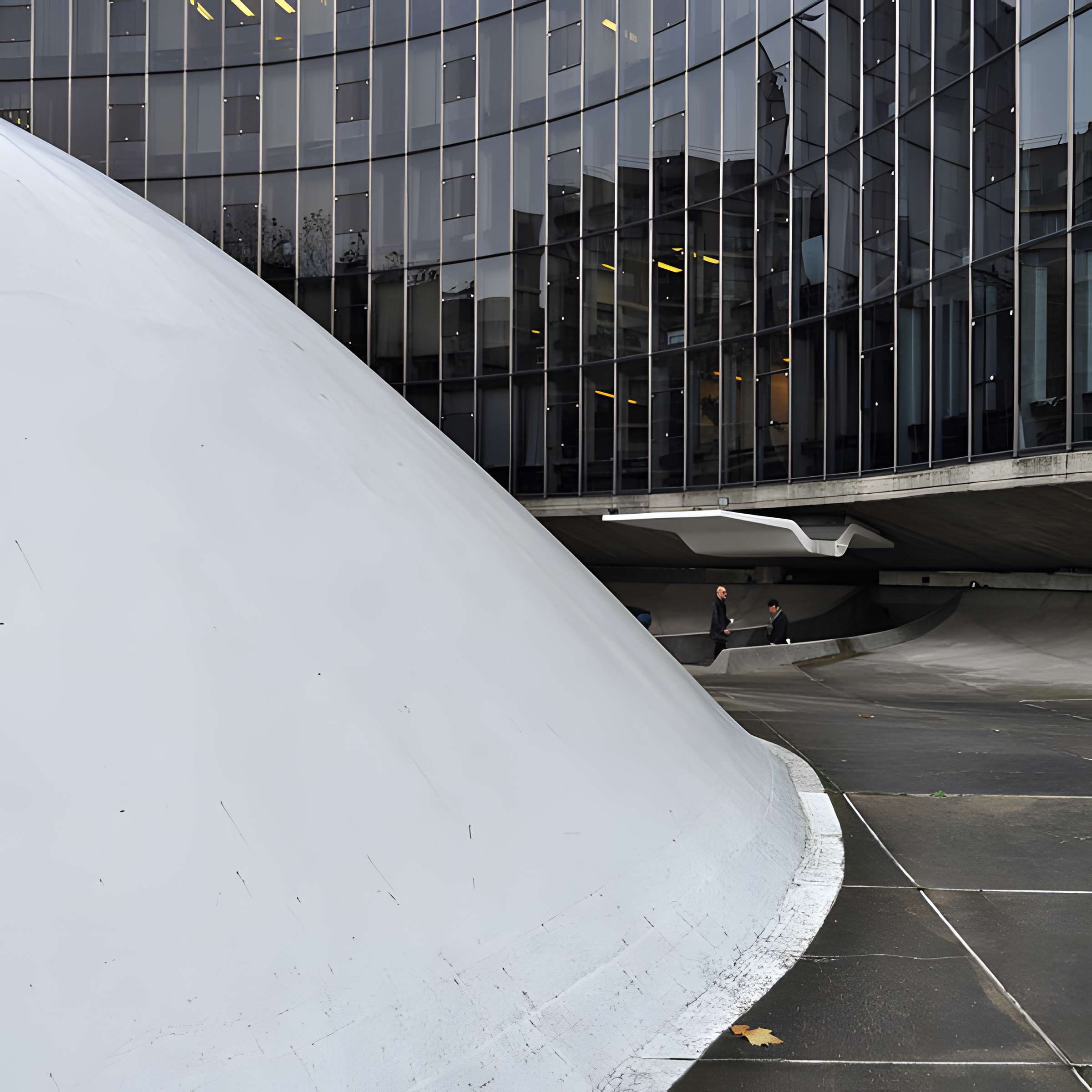 Immeuble abritant le siège du Parti Communiste Français