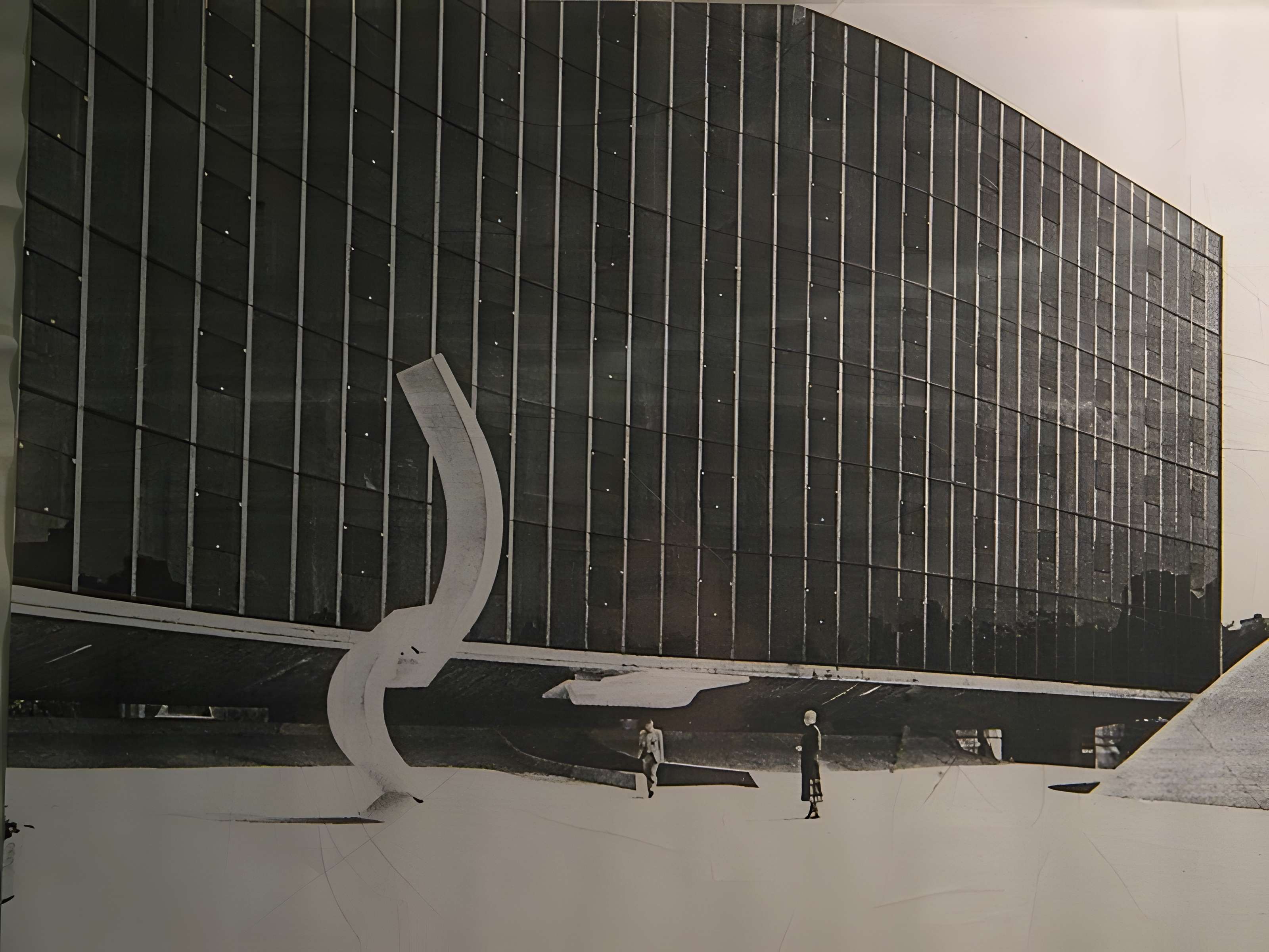 Immeuble abritant le siège du Parti Communiste Français