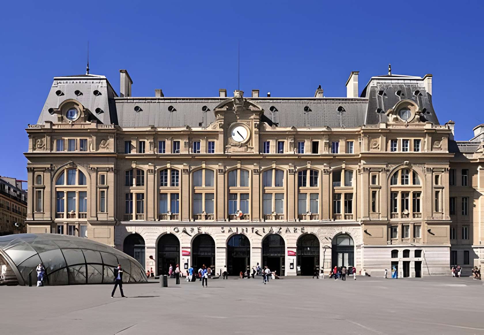 Gare de Paris-Saint-Lazare 