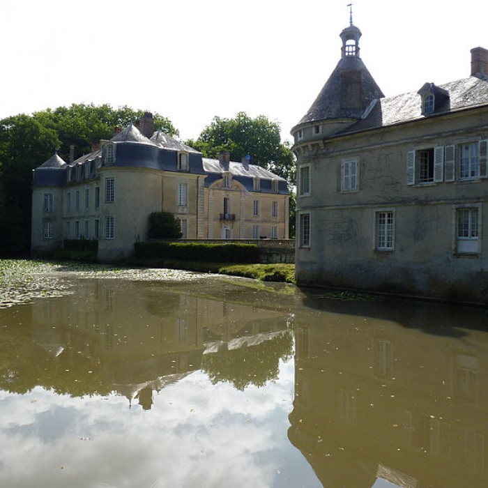 Photo de Château également sur commune de Malicorne-sur-Sarthe