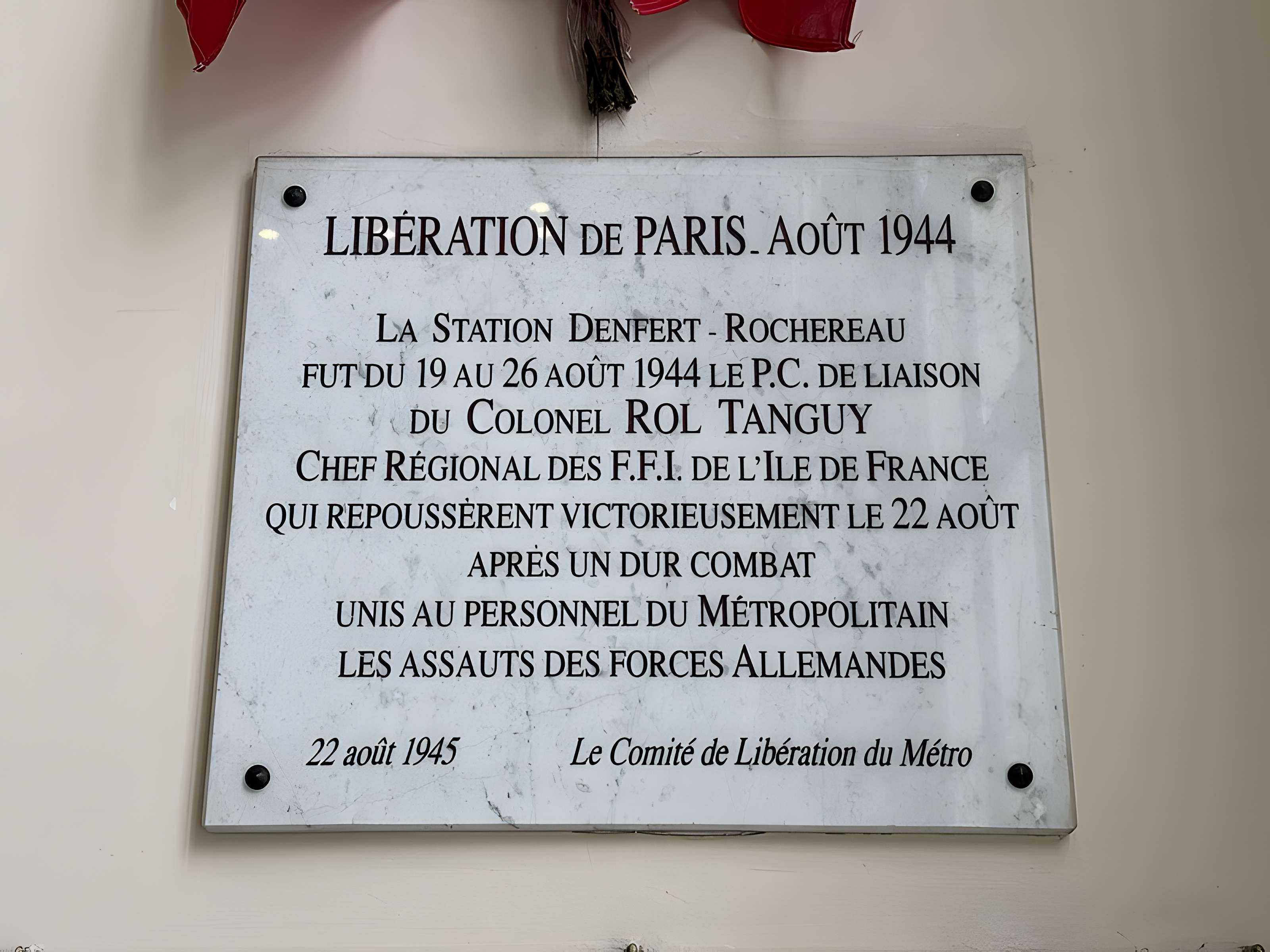 Gare Denfert-Rochereau, appelée anciennement Gare de Sceaux ou Embarcadère d'Enfert