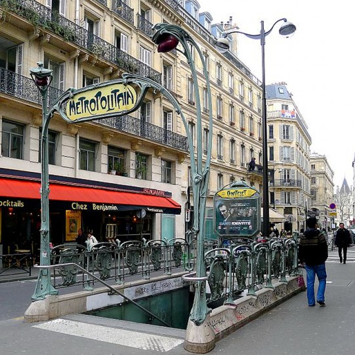 Photo de Édicule Guimard de la station Châtelet - Paris 1er