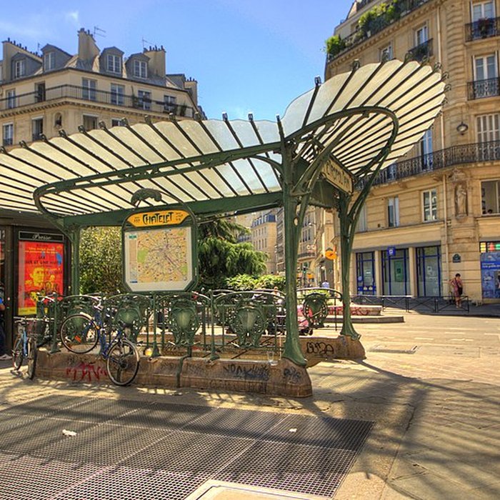 Photo de Édicule Guimard de la station Châtelet - Paris 1er