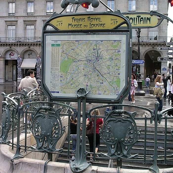 Photo de Édicule Guimard de la station Châtelet - Paris 1er