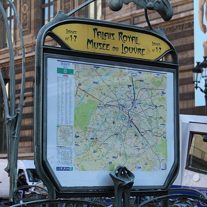 Photo de Édicule Guimard de la station Châtelet - Paris 1er