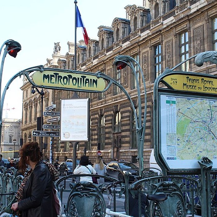 Photo de Édicule Guimard de la station Châtelet - Paris 1er