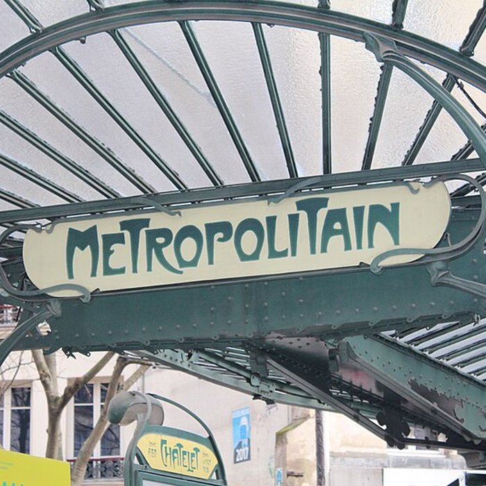Photo de Édicule Guimard de la station Châtelet - Paris 1er