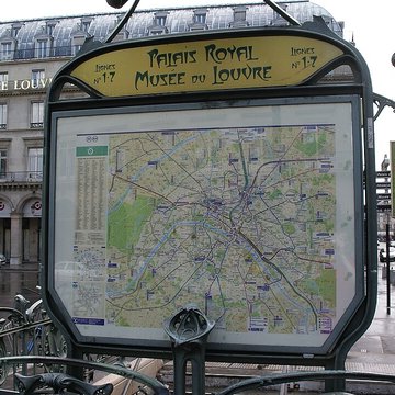 Édicule Guimard de la station Châtelet - Paris 1er