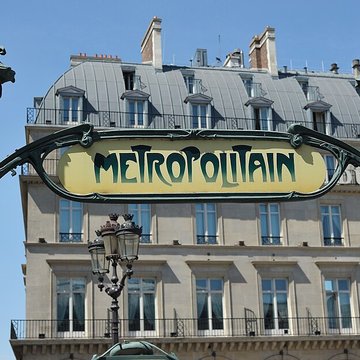 Édicule Guimard de la station Châtelet - Paris 1er