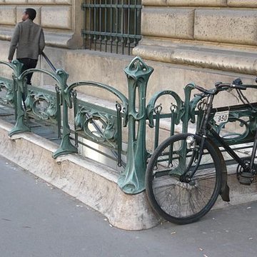 Édicule Guimard de la station Châtelet - Paris 1er