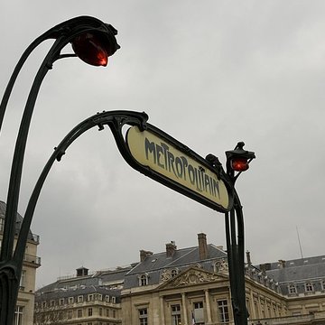 Édicule Guimard de la station Châtelet - Paris 1er