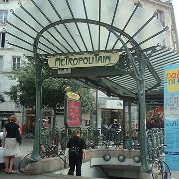 Édicule Guimard de la station Châtelet - Paris 1er