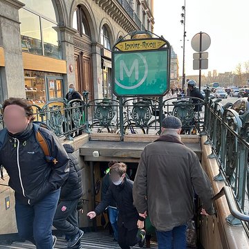Édicule Guimard de la station Châtelet - Paris 1er