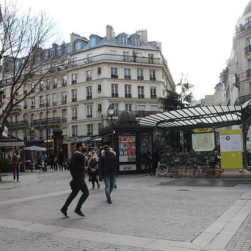 Édicule Guimard de la station Châtelet - Paris 1er