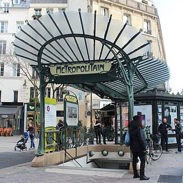 Édicule Guimard de la station Châtelet - Paris 1er