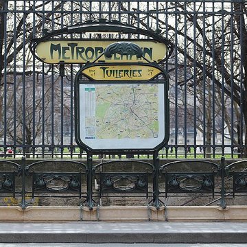 Édicule Guimard de la station Châtelet - Paris 1er