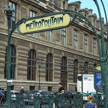 Édicule Guimard de la station Châtelet - Paris 1er