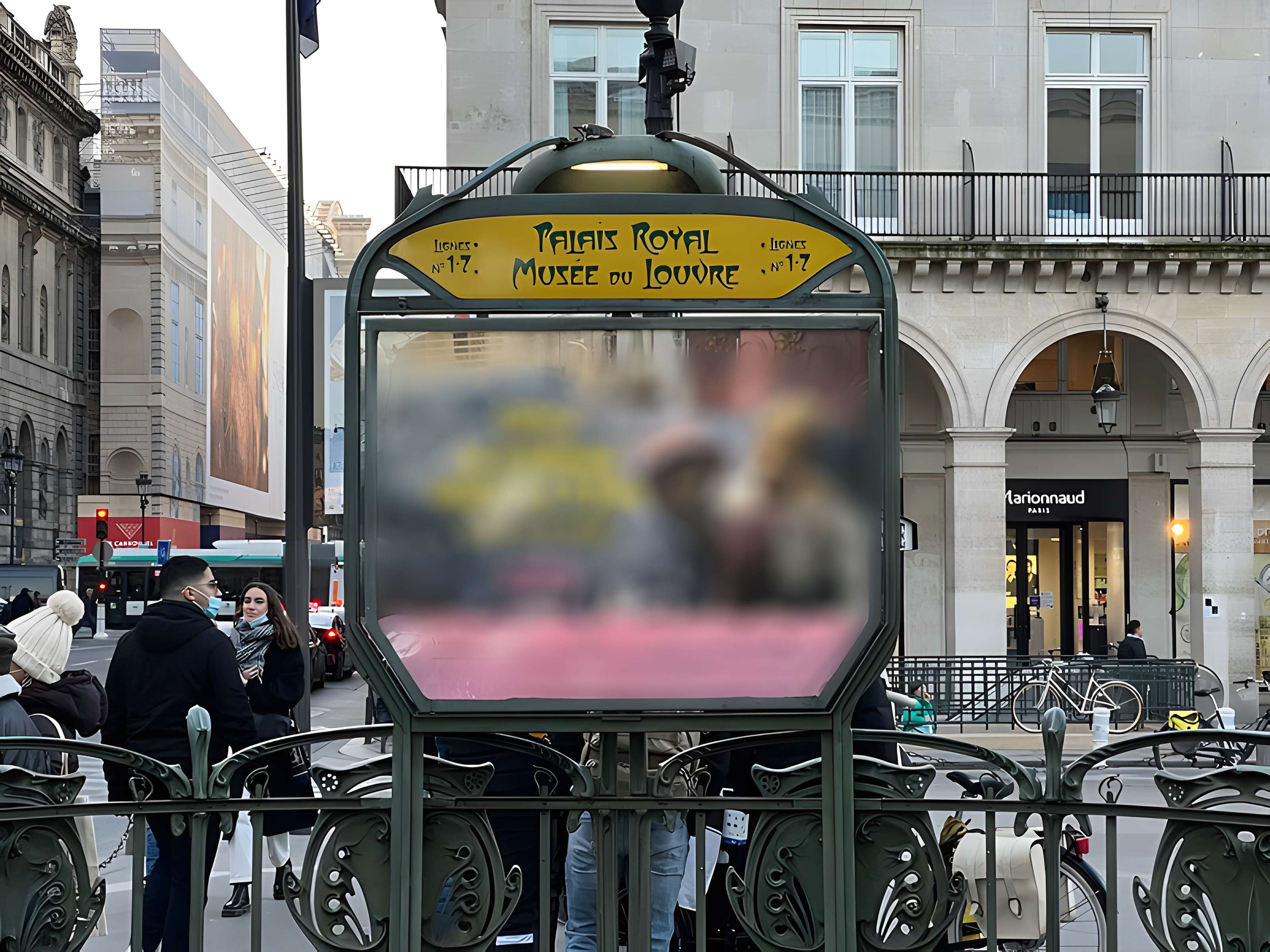 Édicule Guimard de la station Châtelet - Paris 1er