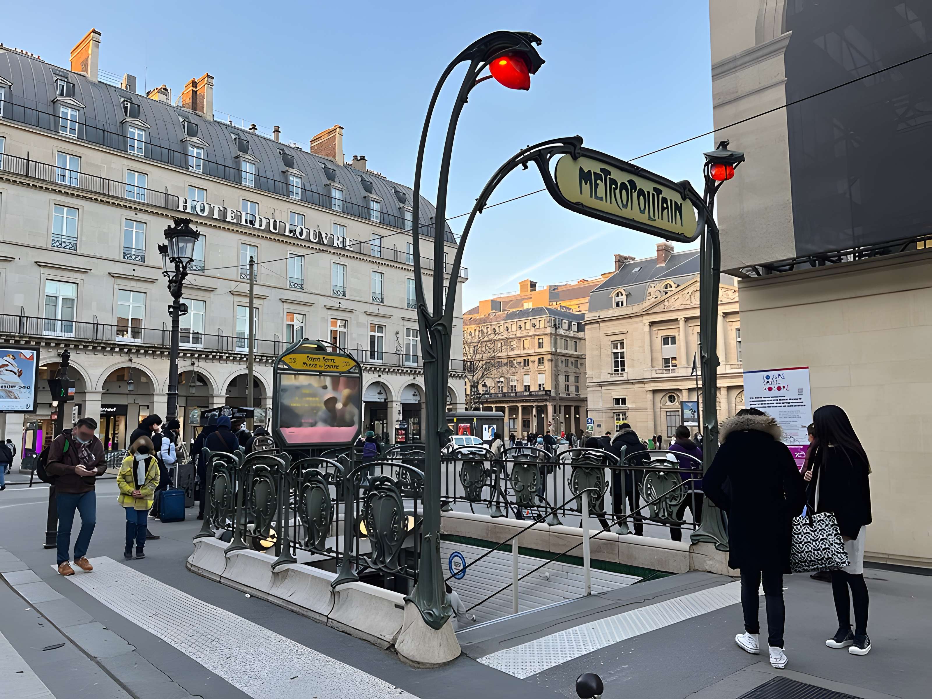 Édicule Guimard de la station Châtelet - Paris 1er