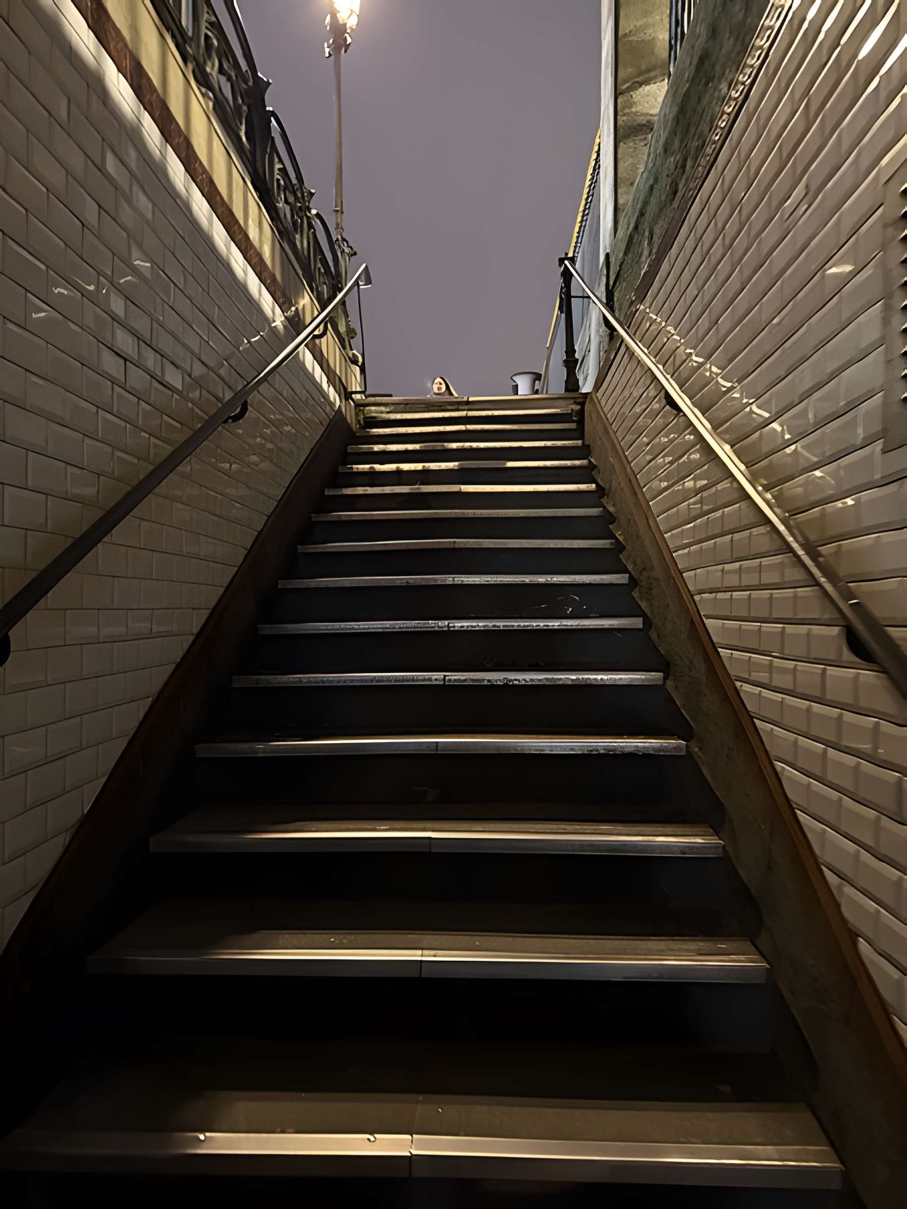 Édicule Guimard de la station Châtelet - Paris 1er