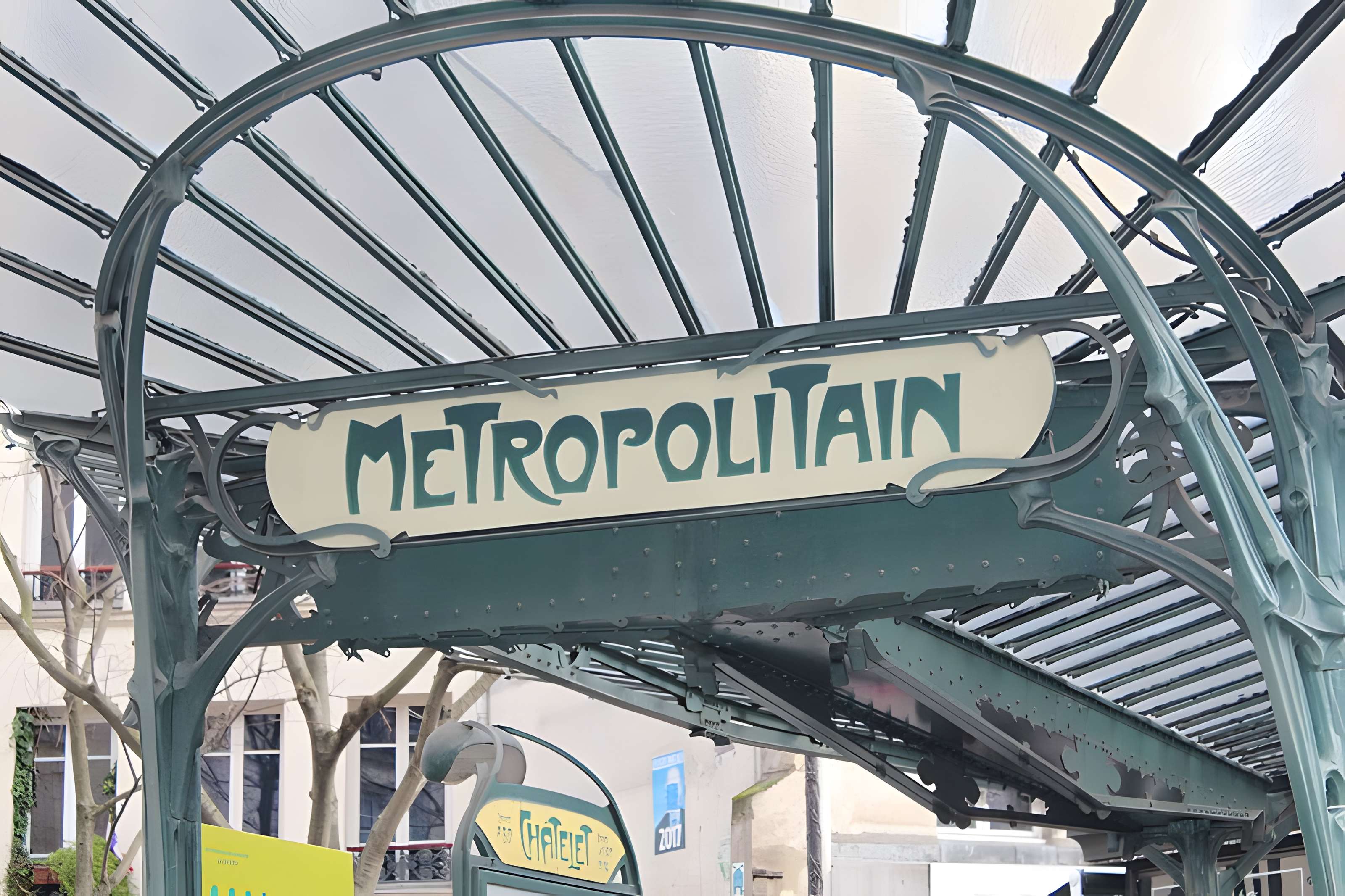 Édicule Guimard de la station Châtelet - Paris 1er