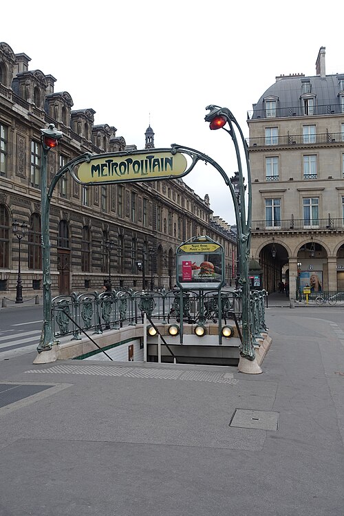 Édicule Guimard de la station Palais-Royal - Paris 1er
