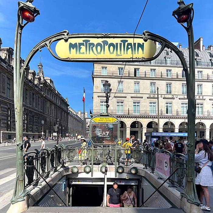 Photo de Édicule Guimard de la station Palais-Royal - Paris 1er