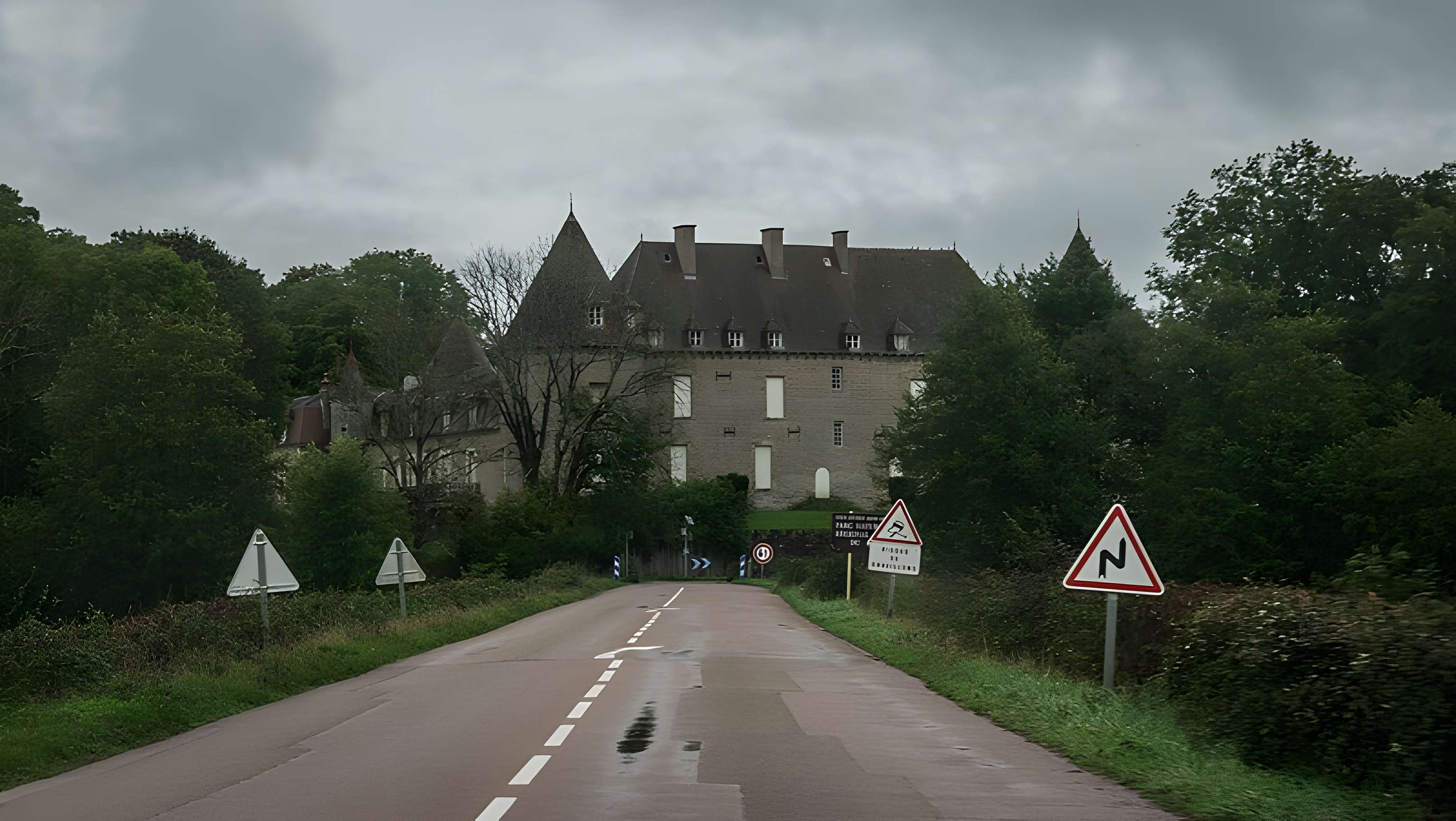Château de Marcilly à Cervon
