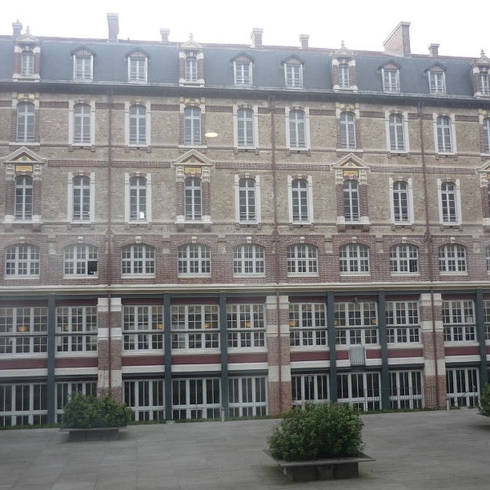 Photo de Collège Sainte-Barbe à Paris
