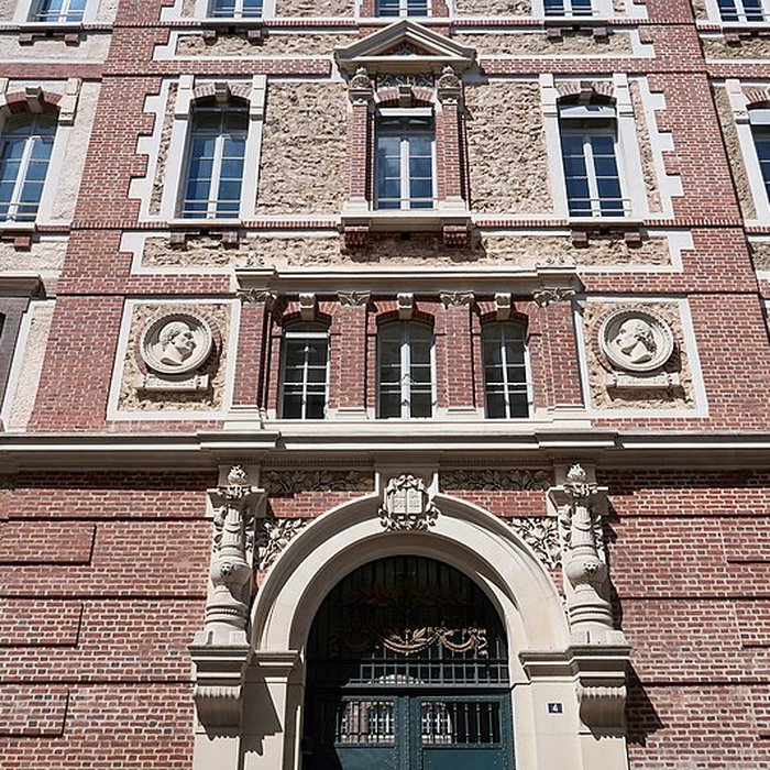 Photo de Collège Sainte-Barbe à Paris