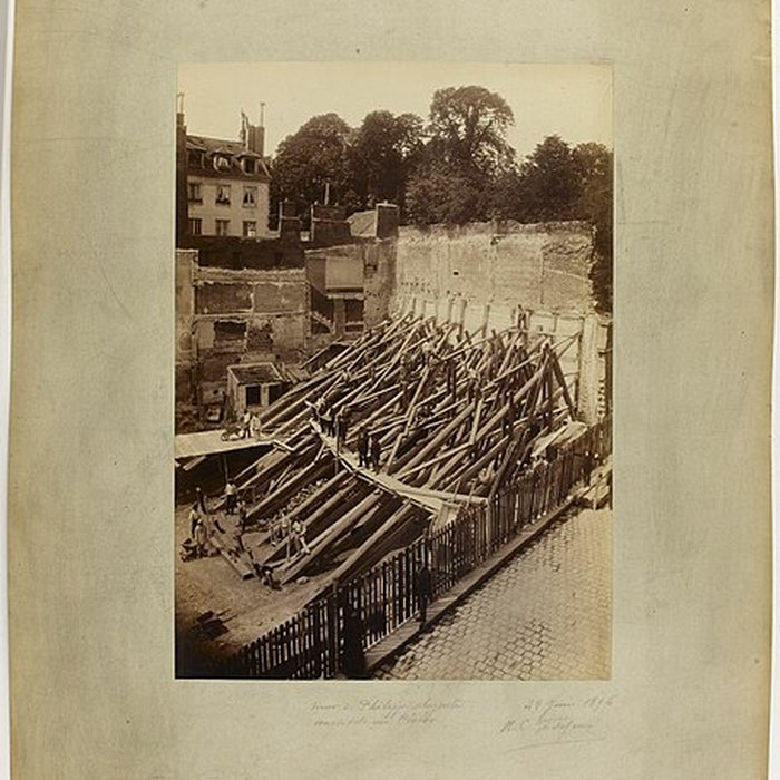 Photo de Ecole polytechnique  Voir aussi : Enceinte de Philippe-Auguste