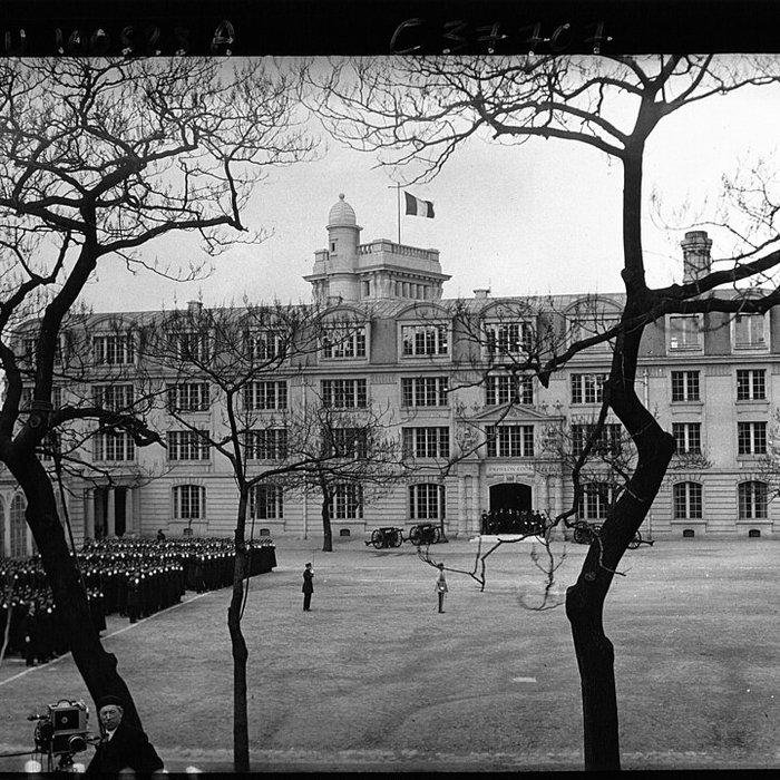 Photo de Ecole polytechnique  Voir aussi : Enceinte de Philippe-Auguste