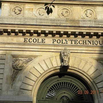 Ecole polytechnique  Voir aussi : Enceinte de Philippe-Auguste