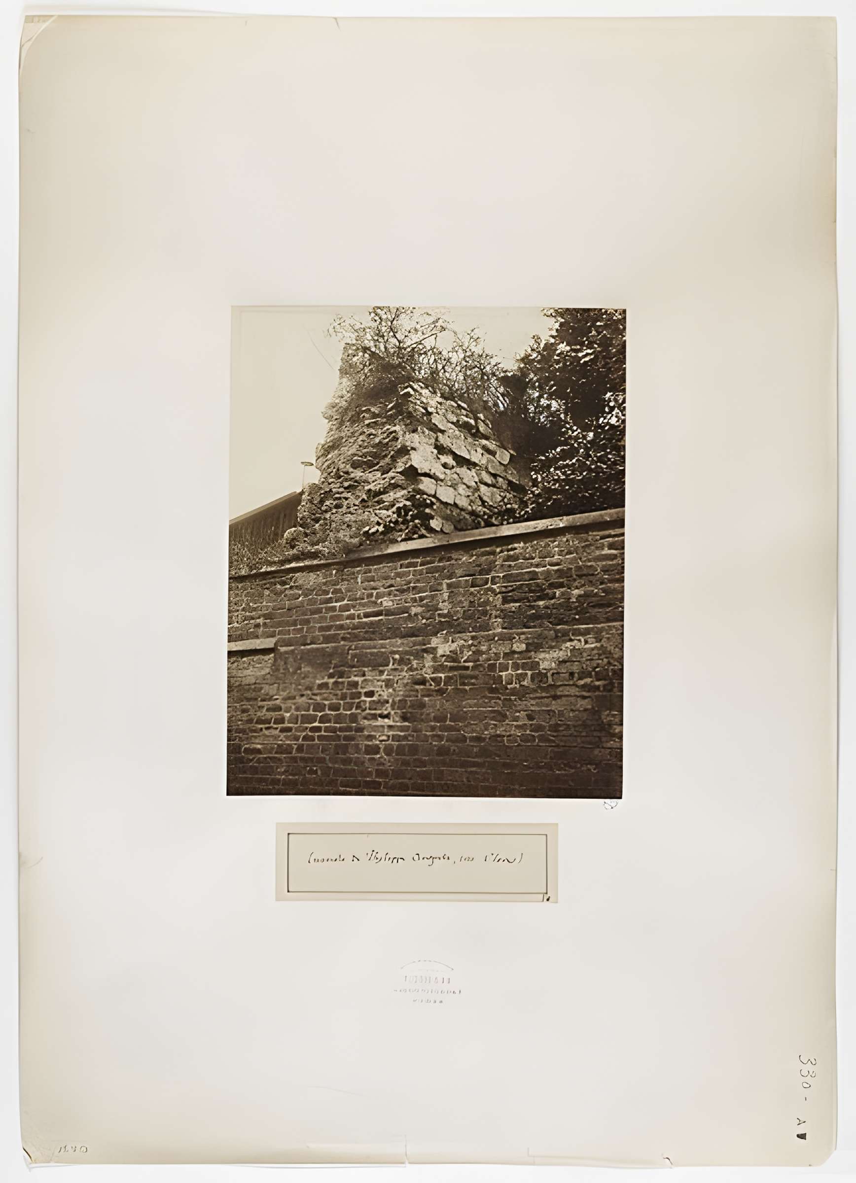 Ecole polytechnique  (Voir aussi : Enceinte de Philippe-Auguste)