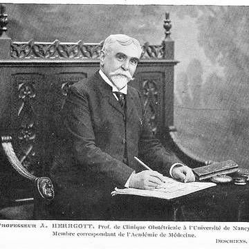 Académie nationale de chirurgie à Paris