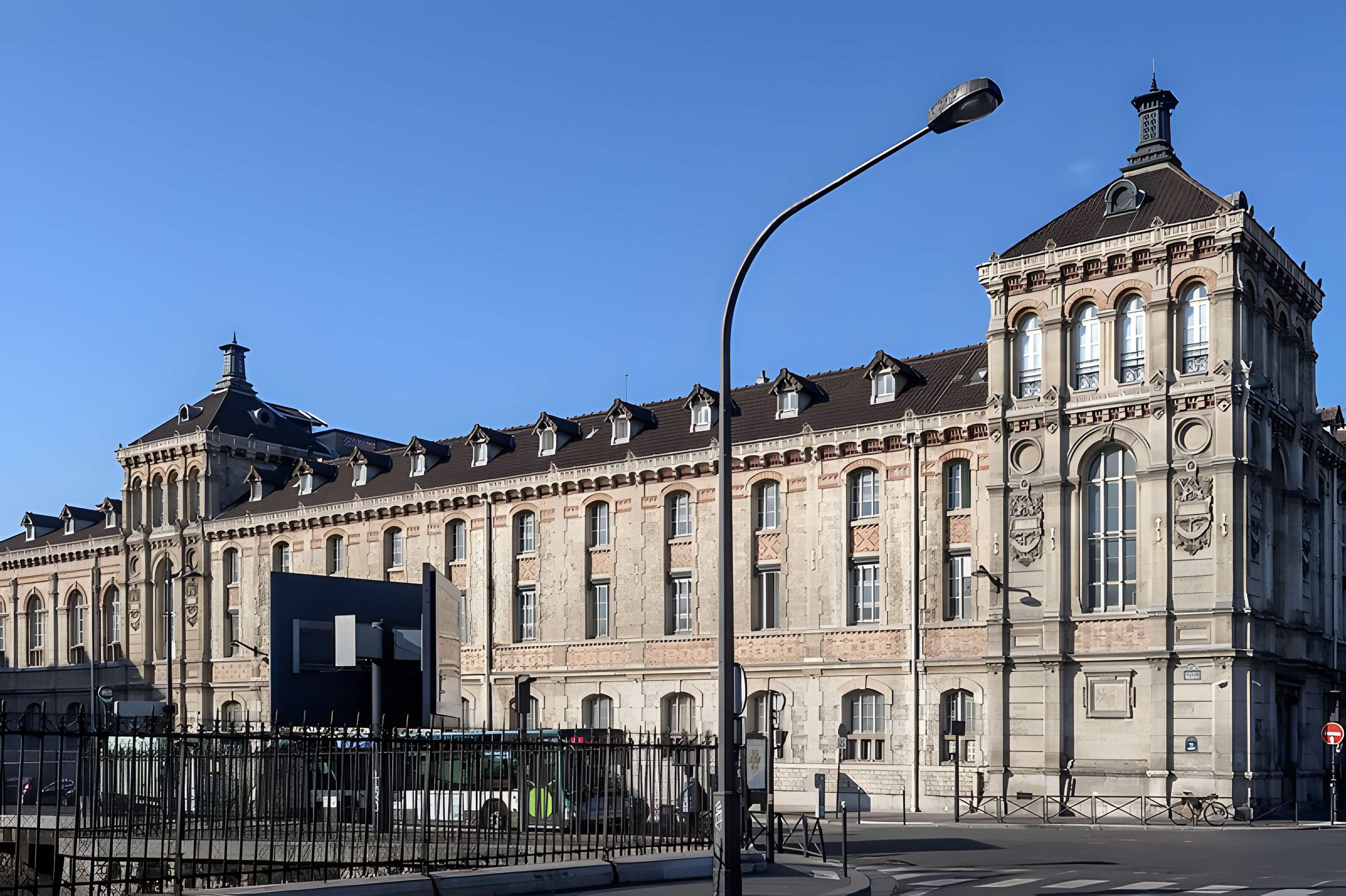 Lycée Chaptal - Paris 8ème