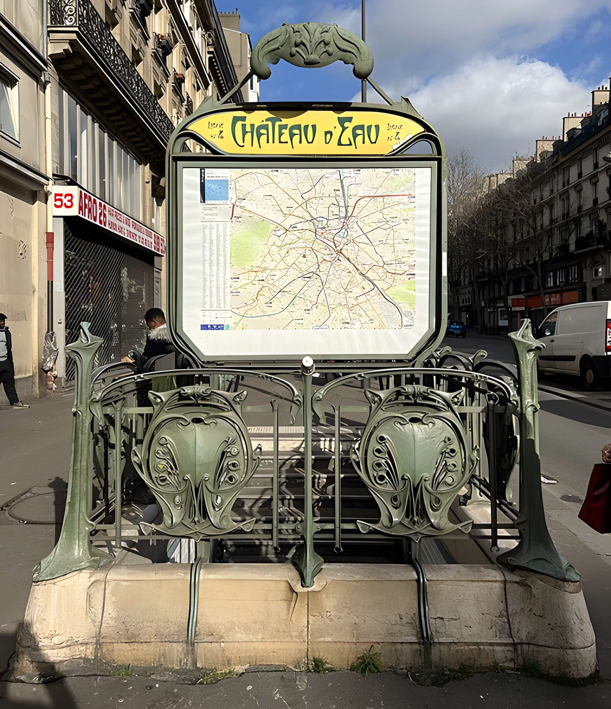 Édicule Guimard de la station Château d'Eau - Paris 10ème