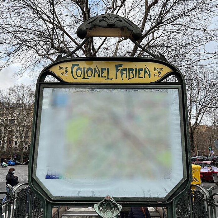 Photo de Édicule Guimard de la station Colonel Fabien - Paris 10ème