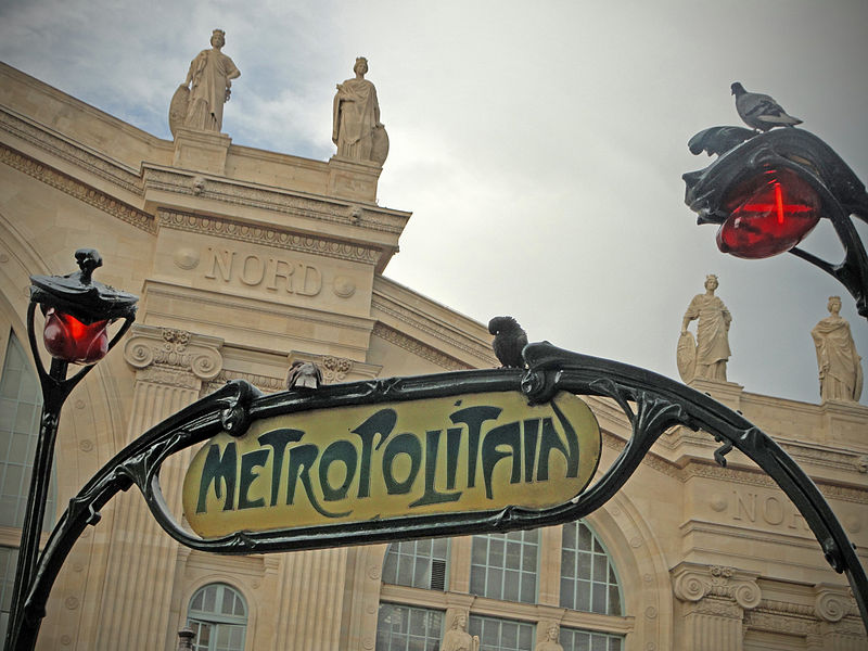 Édicule Guimard de la station Gare du Nord 12 B-D - Paris 10ème