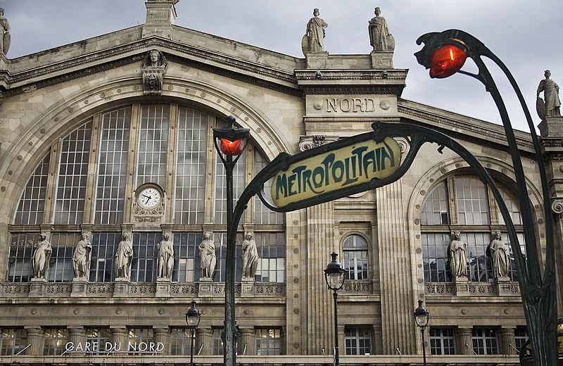 Édicule Guimard de la station Gare du Nord 12 B-D - Paris 10ème