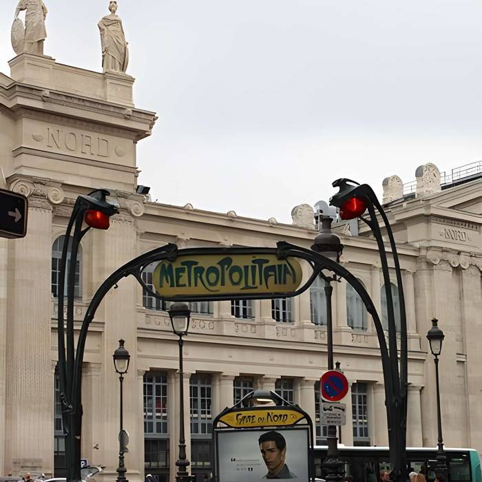 Photo de Édicule Guimard de la station Gare du Nord 12 B-D - Paris 10ème