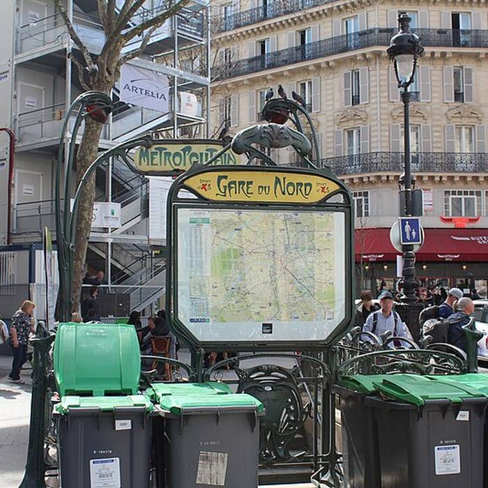 Photo de Édicule Guimard de la station Gare du Nord 12 B-D - Paris 10ème